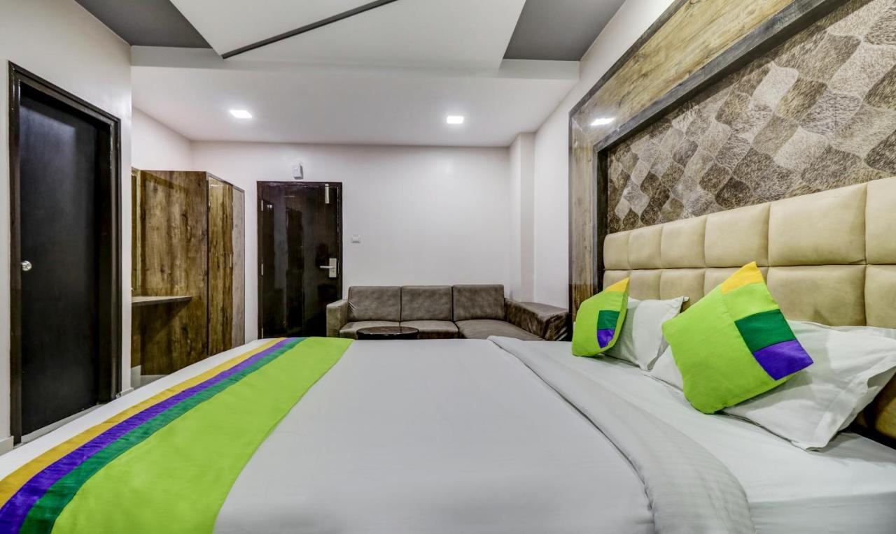 Treebo Sahara Suites 750 M From St Johns Medical College And Hospital Bangalore Esterno foto